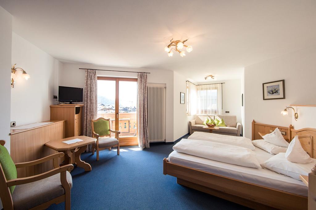 Parc Hotel Tyrol Castelrotto Luaran gambar