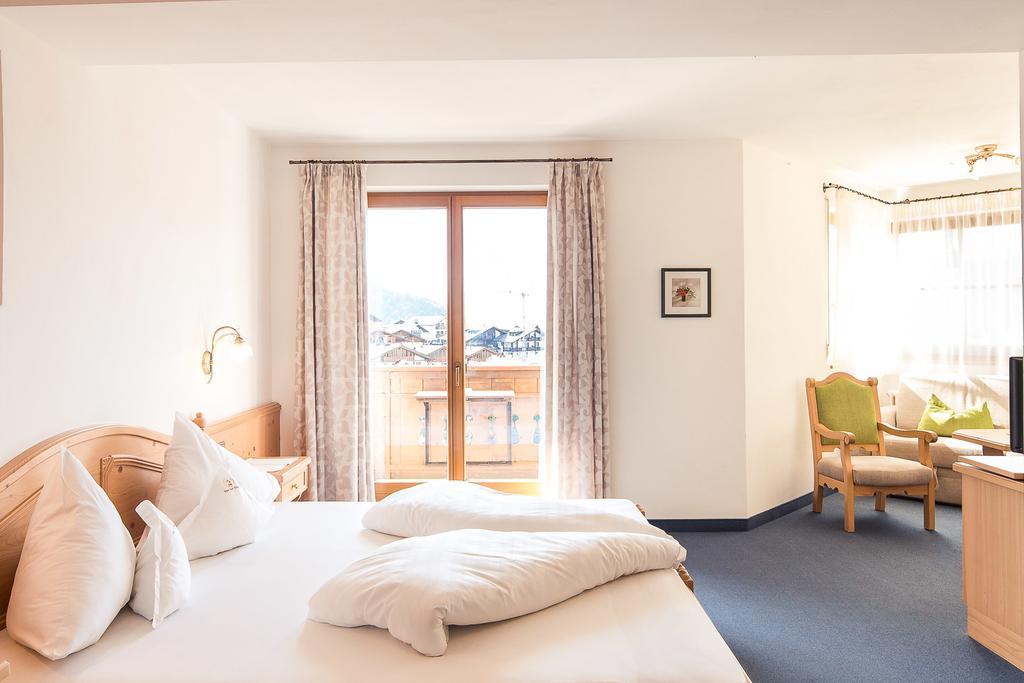 Parc Hotel Tyrol Castelrotto Luaran gambar